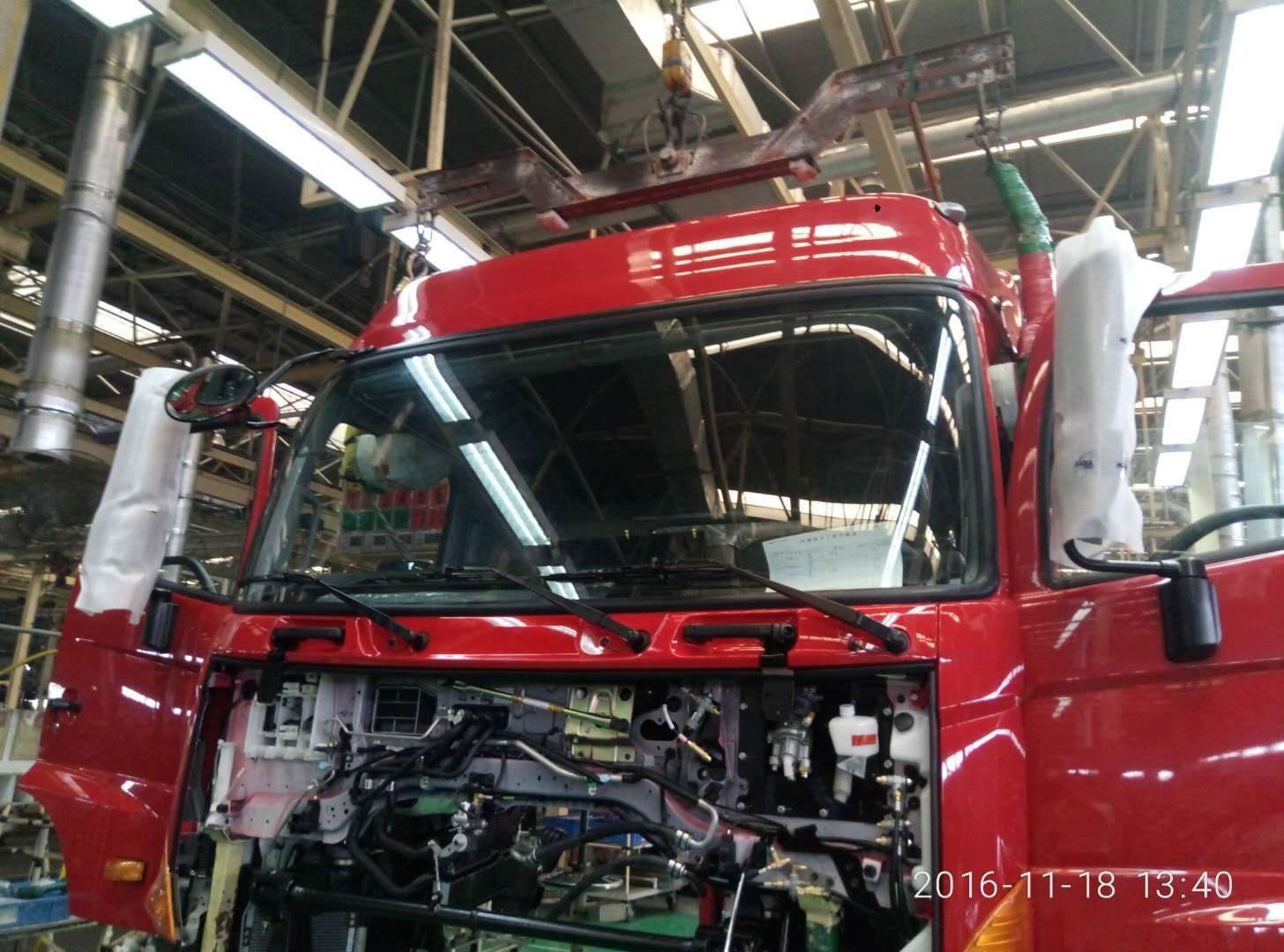 玻璃鋼汽車配件訂做及汽車故障排除