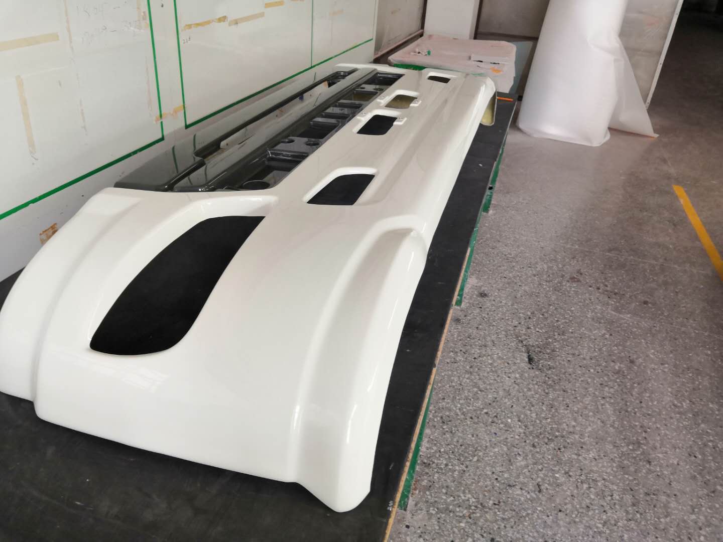 玻璃鋼汽車配件制作